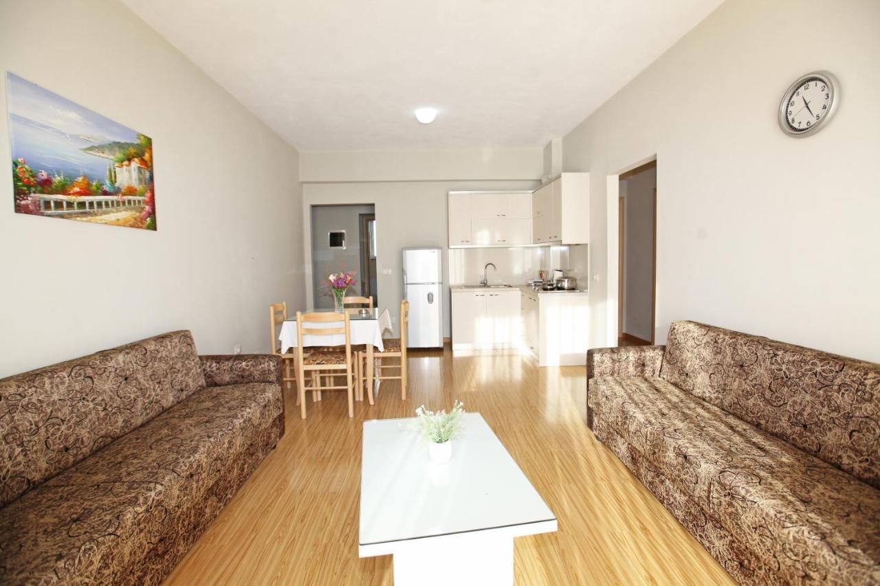 Teo Apartaments Saranda Extérieur photo