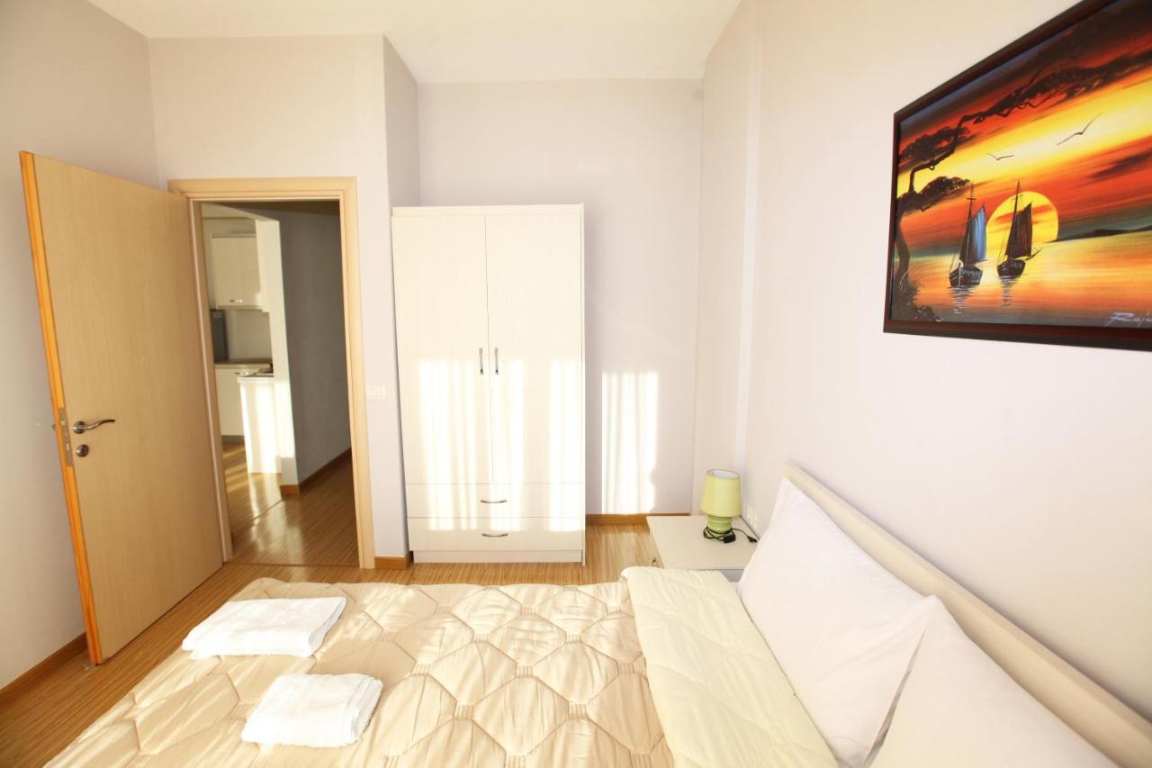 Teo Apartaments Saranda Extérieur photo