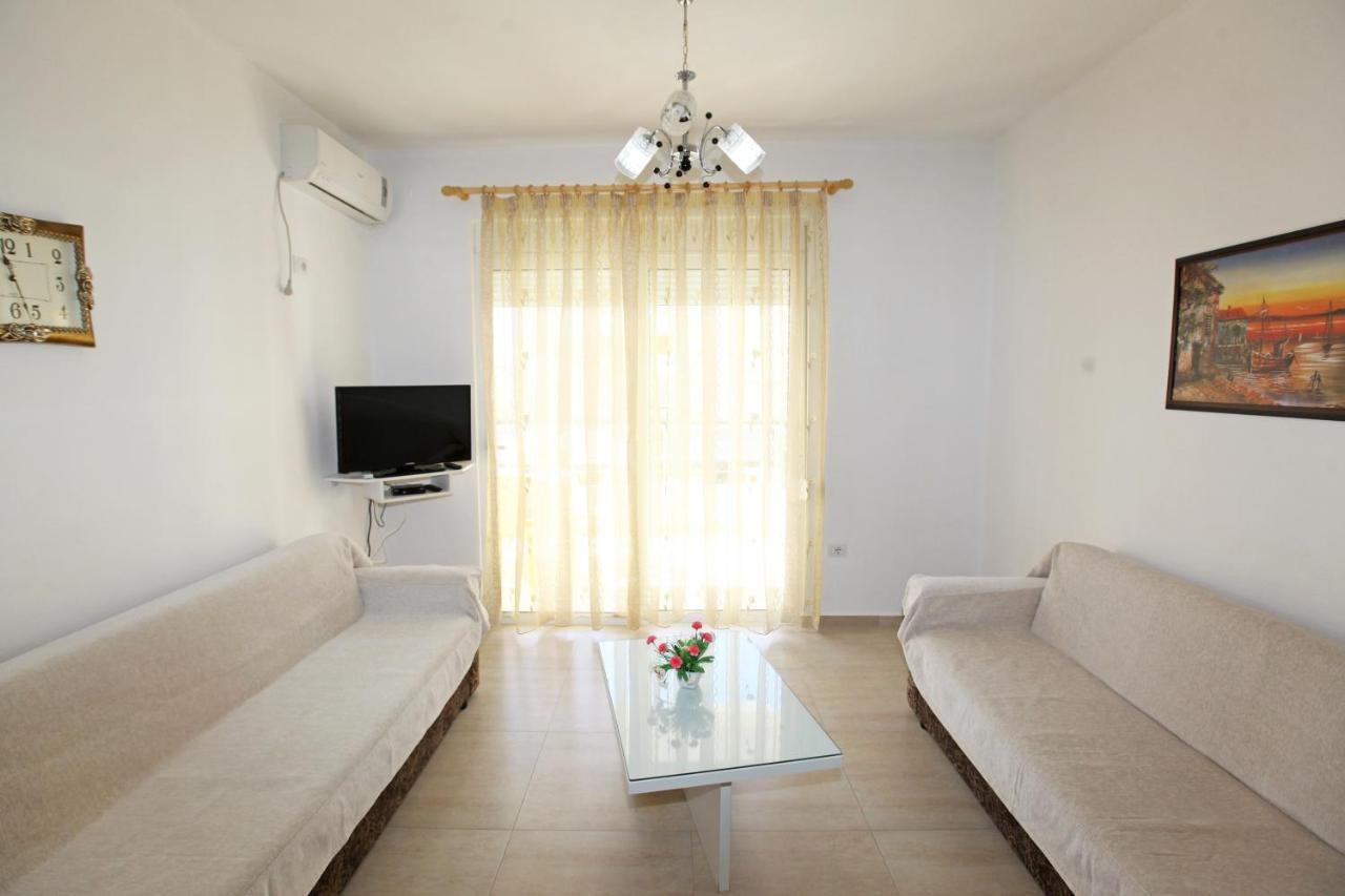 Teo Apartaments Saranda Extérieur photo