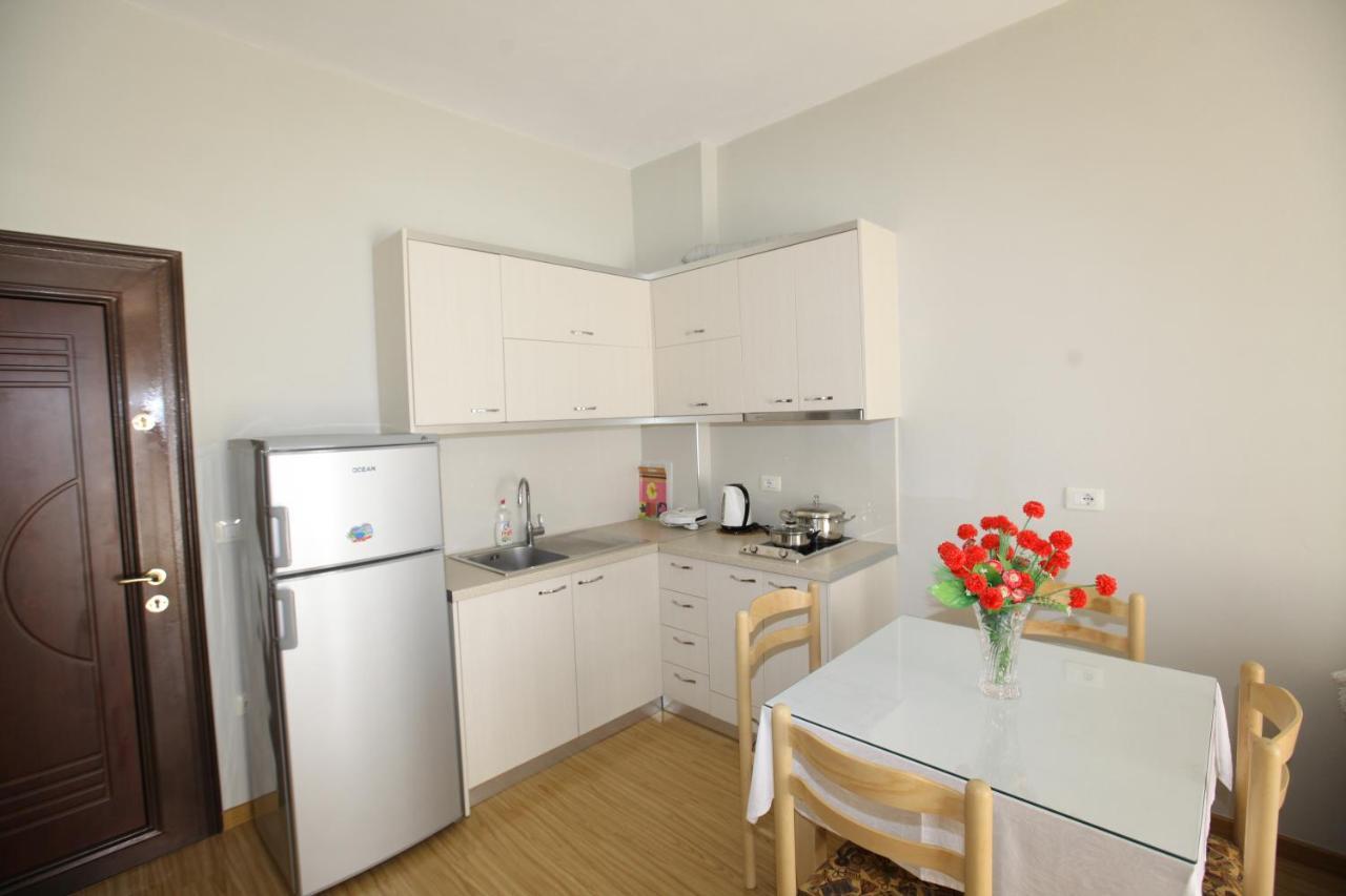 Teo Apartaments Saranda Extérieur photo