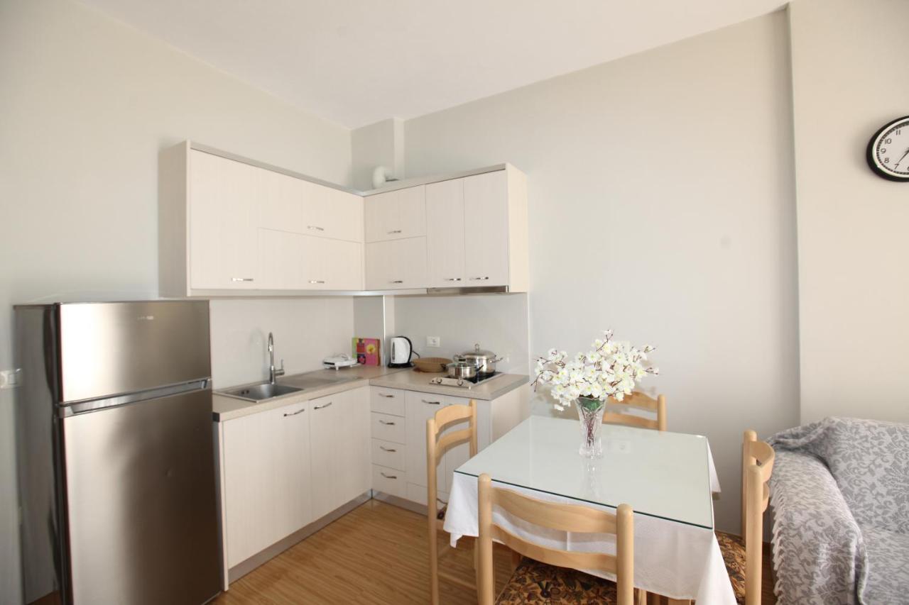 Teo Apartaments Saranda Extérieur photo
