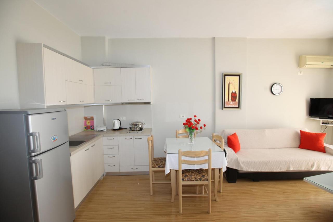 Teo Apartaments Saranda Extérieur photo