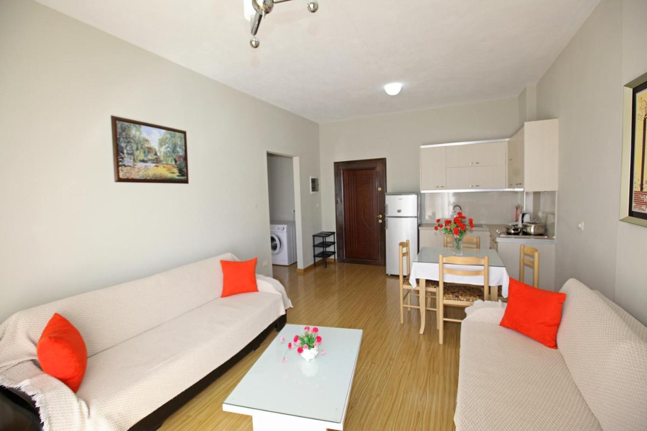 Teo Apartaments Saranda Extérieur photo