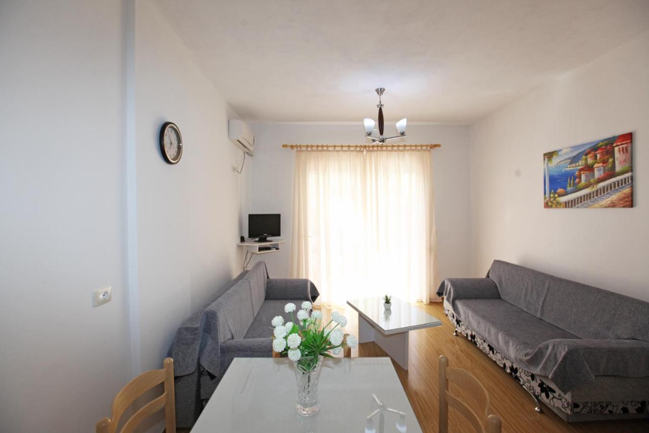 Teo Apartaments Saranda Extérieur photo