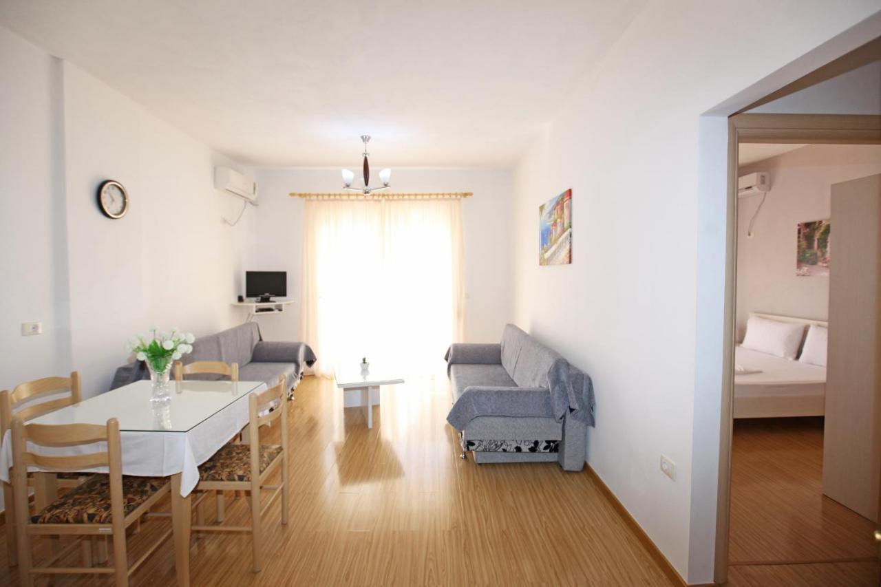 Teo Apartaments Saranda Extérieur photo