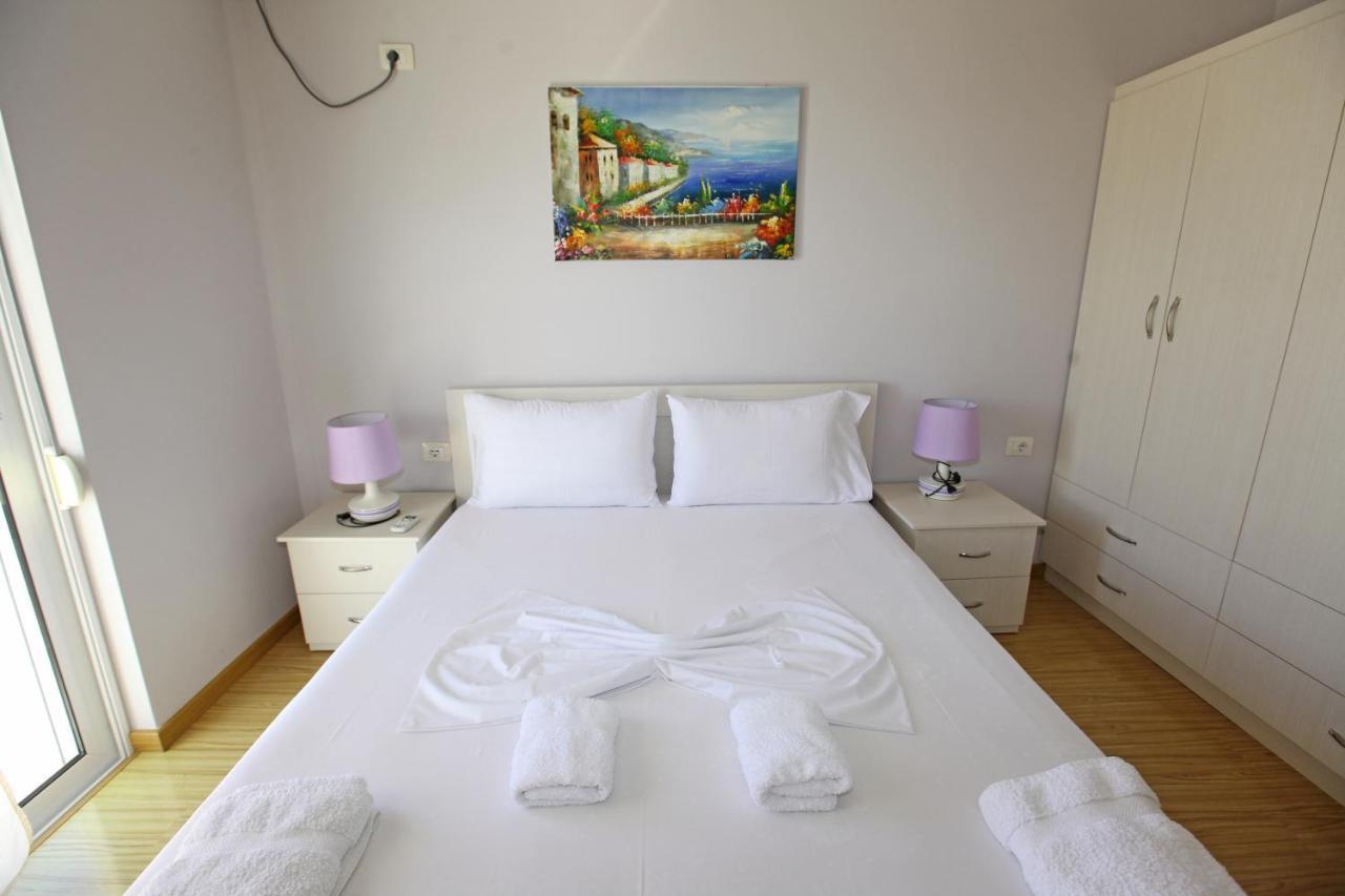 Teo Apartaments Saranda Extérieur photo